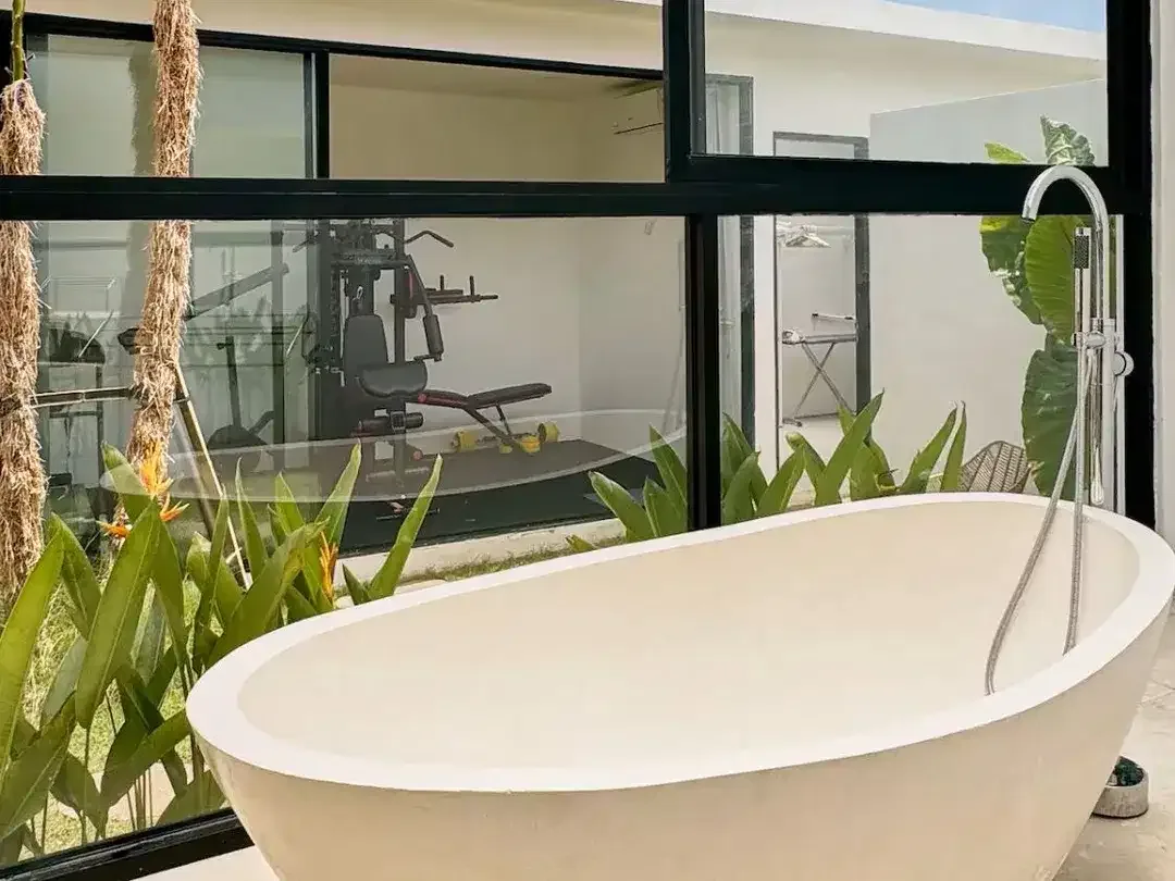 MODERN TROPICAL VILLA OCEAN VIEW IN PECATU - Image 9 of 10