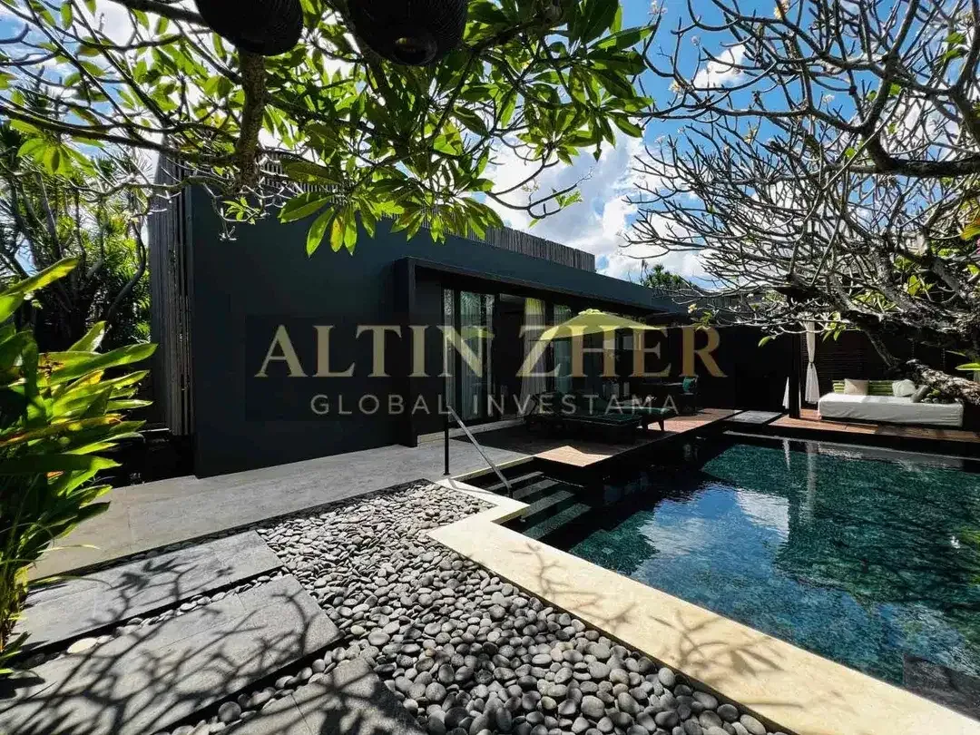 Dijual villa tropical di dalam kawasan hotel di Seminyak dan dekat dengan pantai. - Image 2 of 10