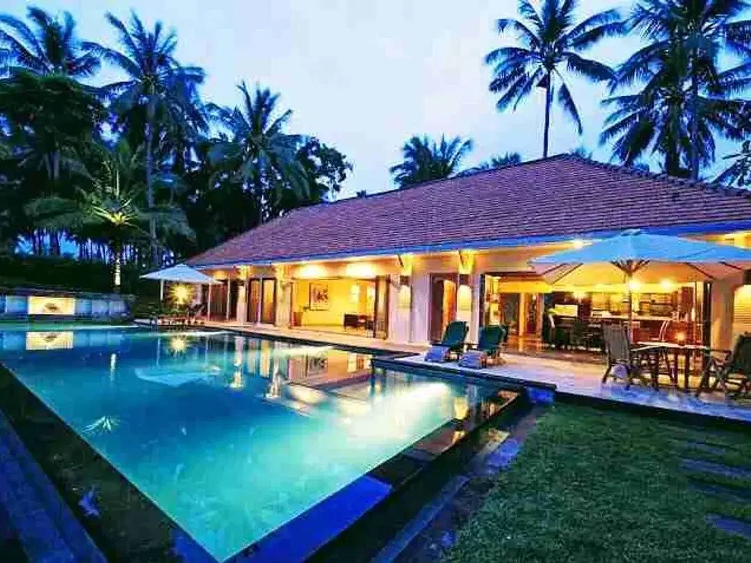 Villa Mewah Tepi Pantai Soka Tabanan 6KT SHM Lengkap - Image 4 of 10