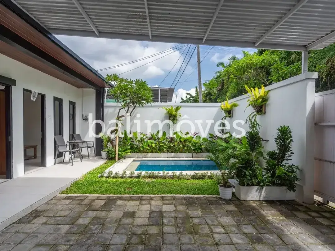 Vila Indah Dua Kamar Tidur di Sanur - Image 3 of 10