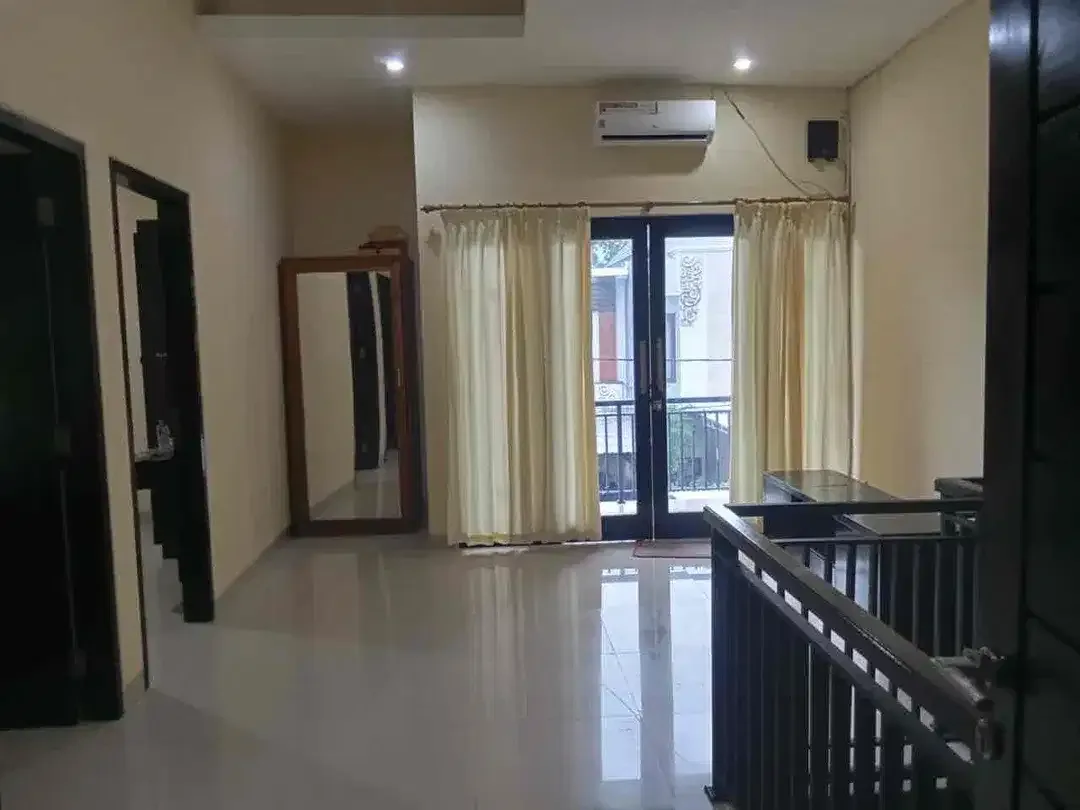 Disewakan Rumah 2 lantai siap huni, Renon - Image 3 of 10