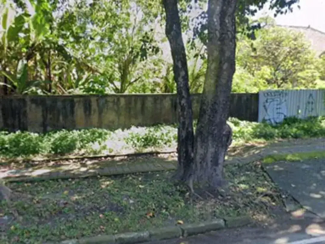 JUAL TANAH STRATEGIS DI KAWASAN PUSAT KOTA DENPASAR – RENON - Image 1 of 3
