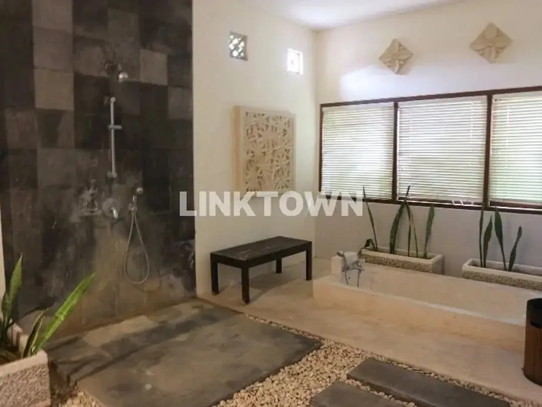 Dijual Tanah bonus Villa di Canggu Bali - Image 5 of 10