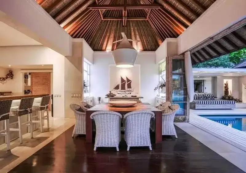 Villa Luxury Seminyak bali - Image 10 of 10