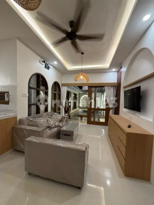 Disewakan Rumah Semi Villa di Kerobokan Kelod - Image 2 of 4