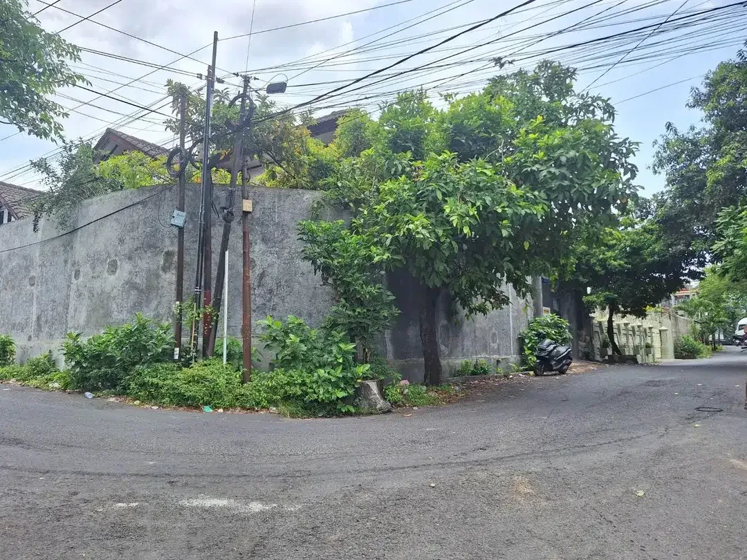 TANAH 600M2 HOOK BONUS BANGUNAN JL CARGO PERMAI DENPASAR BALI - Image 8 of 8