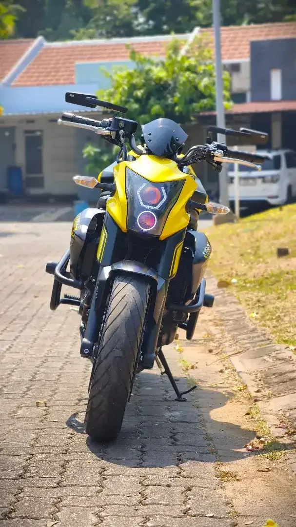 Kawasaki Er6n Kuning Istimewa SE 2018 - Image 10 of 10