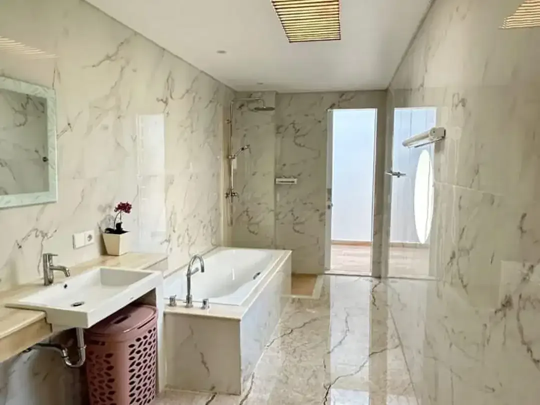 Fully Equipped 3 Bedrooms Villa at Tumbak Bayuh Canggu - Image 6 of 10