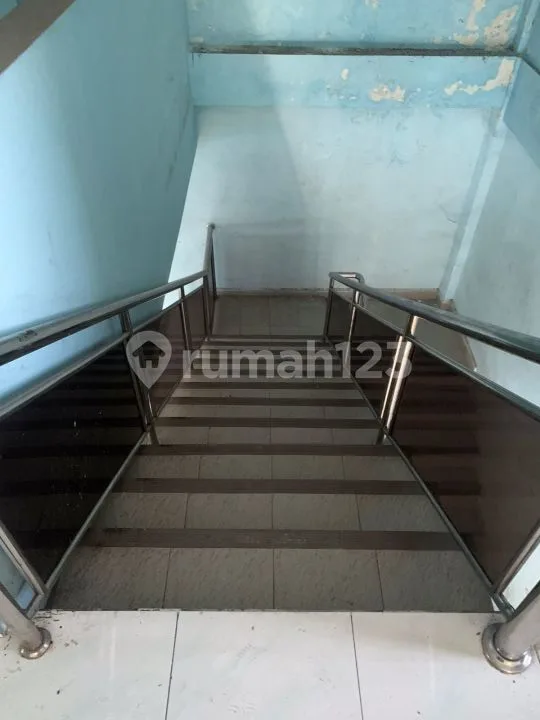 Dijual Ruko Gandeng 2 Unit 3 Lantai Di Area Premium Jalan Utama Gatot Subroto Timur BalI - Image 3 of 4