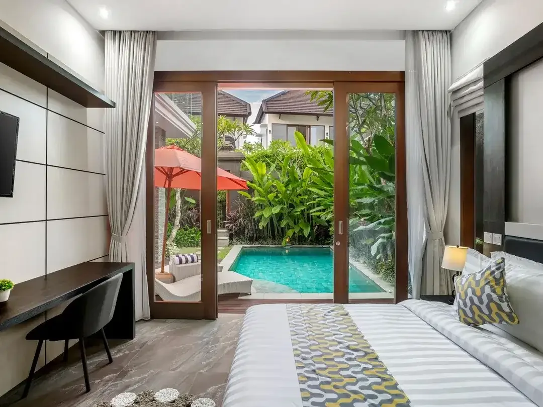 Leasehold - Luxurious 3-Bedroom Villa in Seminyak with Private Pool - Image 4 of 10
