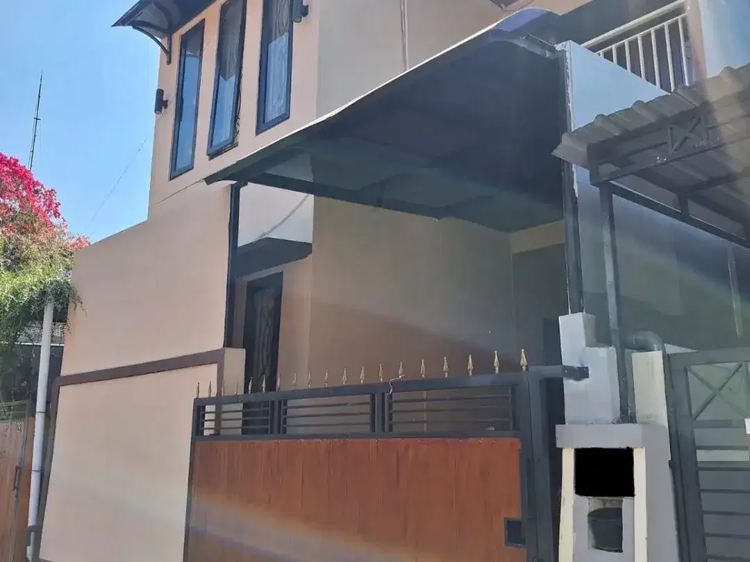 DIJUAL RUMAH LANTAI 2 – SIDAKARYA, DENPASAR SELATAN   Lokasi: Jl. Tukad Petanu, Sidakarya, Denpasar Selatan - Image 1 of 10