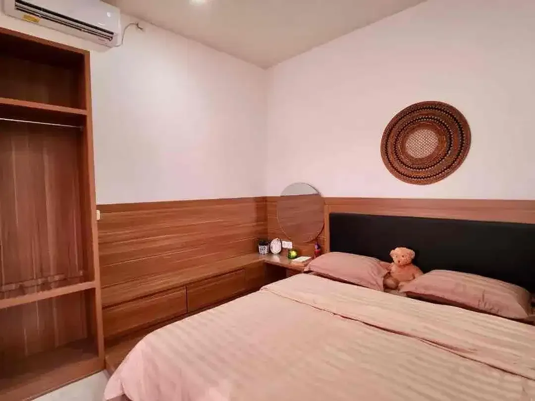 Villa Kawasan PREMIUM Fully Furnished di Jl Dharmawangsa - Image 6 of 10