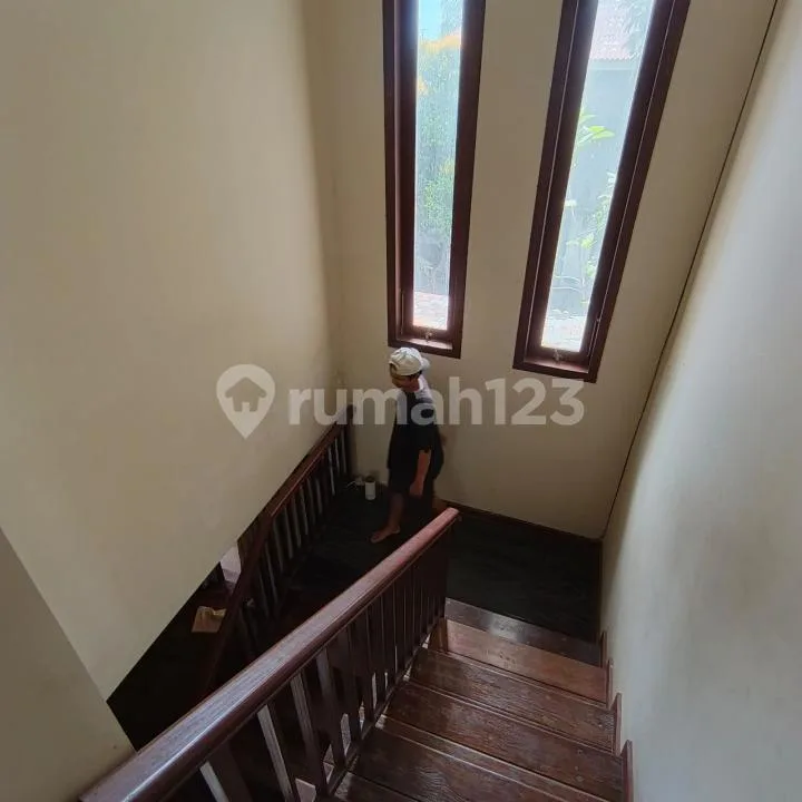 Rumah di Renon Jarak 5 Menit Dgn Kendaraan ke Pantai Sanur Denpasar Bali - Image 2 of 4