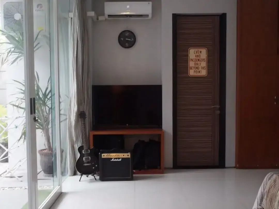 HOUSE FOR SALE IN SUNSET GARDEN, KUTA, BALI - Image 4 of 10