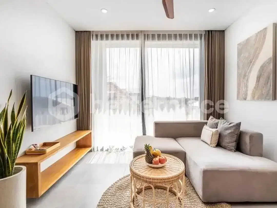 Modern 2 Bedroom Apartment in Batu Bolong, Canggu - Image 4 of 10