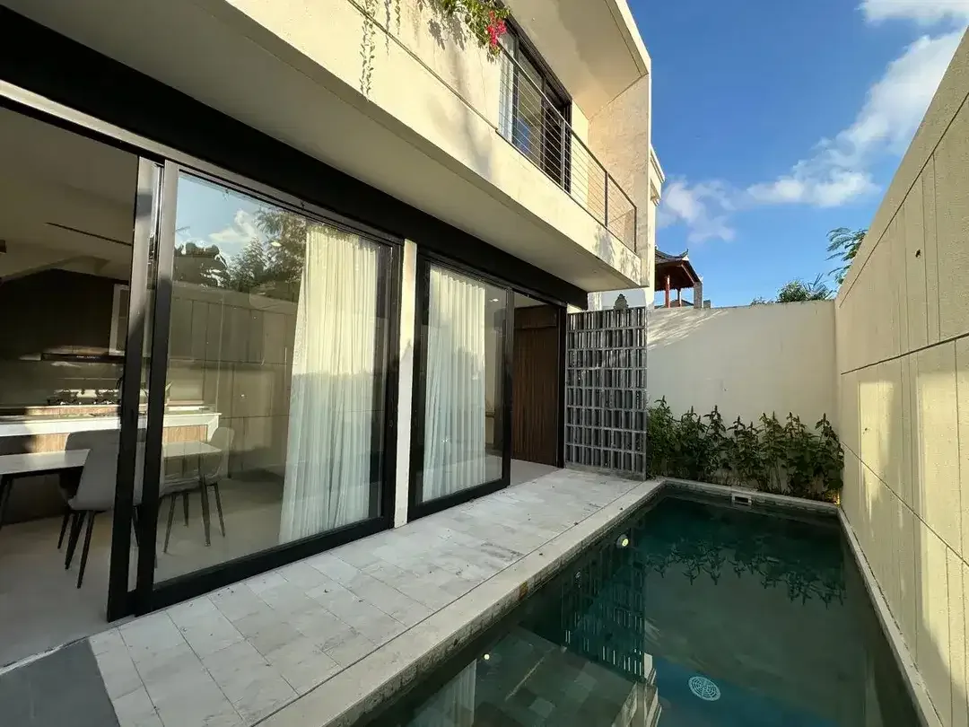 VILLA FOE SALE 3BR FULLYFURNISHED KAWASAN STARTEGIS SEMINYAK - Image 8 of 10