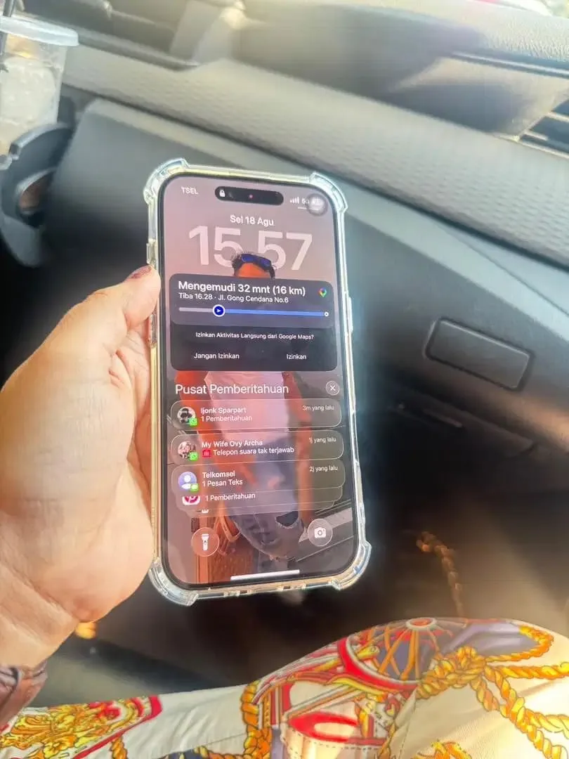 Iphone 17 air garansi resmi masih on 2027 - Image 2 of 7