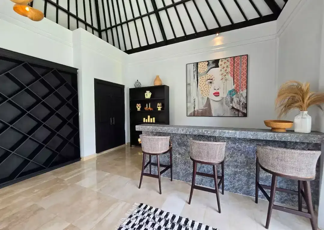 tropical style villa for sale in Canggu - Image 10 of 10