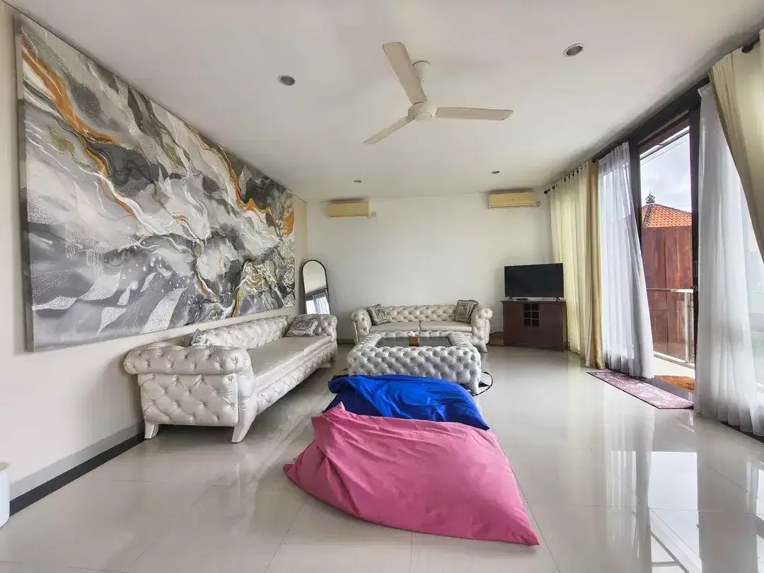 For Sale : Ocean View Villa at Peaceful Complex Nusa Dua - Image 8 of 10