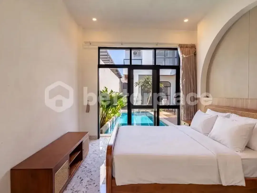 Luxurious 3 Bedroom Villa in Ungasan, Your Slice of Investment Opportunity with Breathtaking Ocean Views - Image 9 of 10