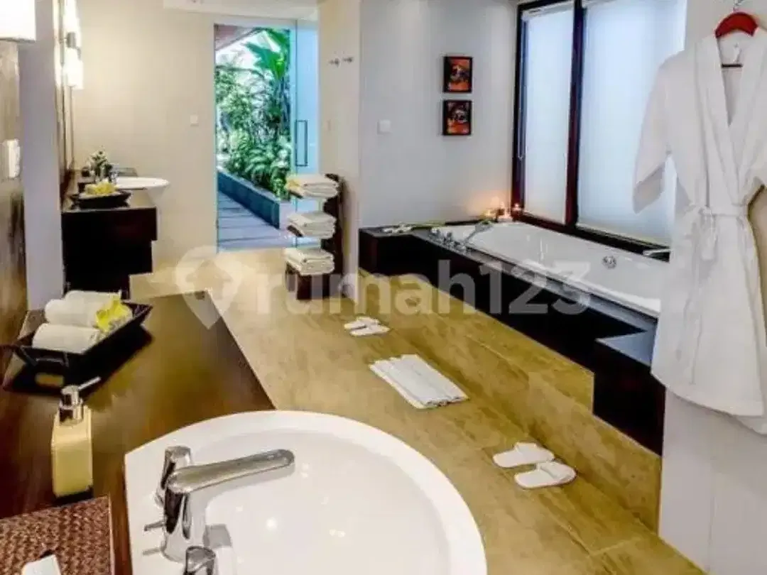 For Sale Luxury Cliff Villa Ocean View And Wedding Venue - Image 2 of 10