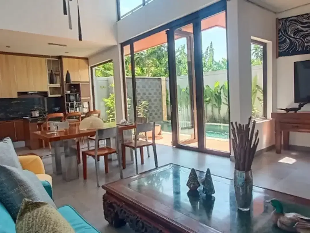 Villa Brand New Mertanadi Kerobokan Seminyak Bali - Image 6 of 10