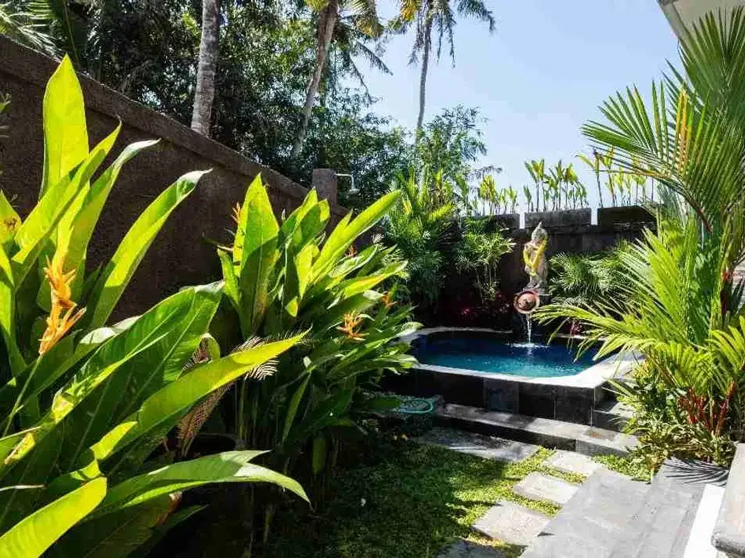 Disewakan Villa 2 Lantai Fully Furnished di Darmasaba Badung Bali - 3 Kamar Tidur, Kolam Renang, View Sawah & Sungai - Image 8 of 10