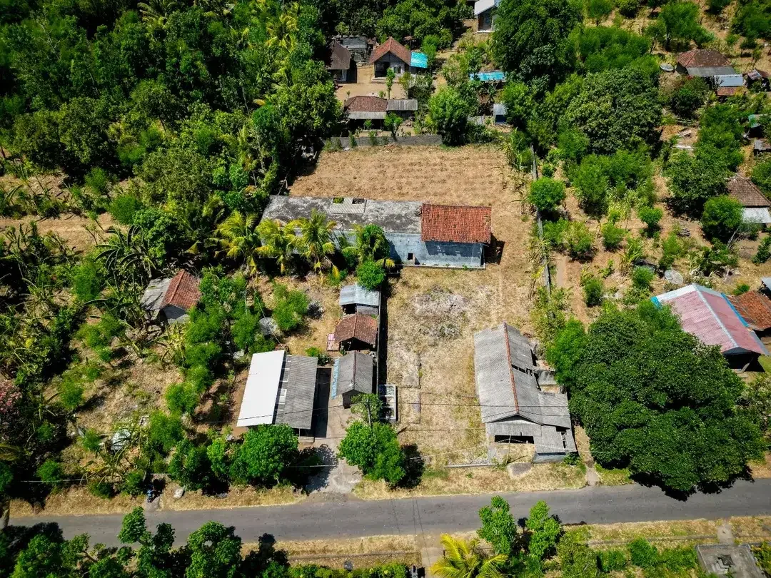 Dijual Tanah & Bangunan Sarang Walet di Sanggalangit, Singaraja, Bali - Image 1 of 4