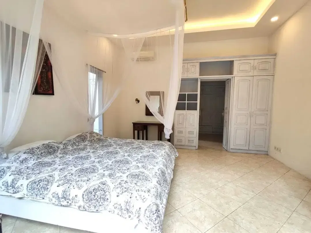villa full view di bukit jimbaran,lokasi strategis,kawasan villa - Image 2 of 10