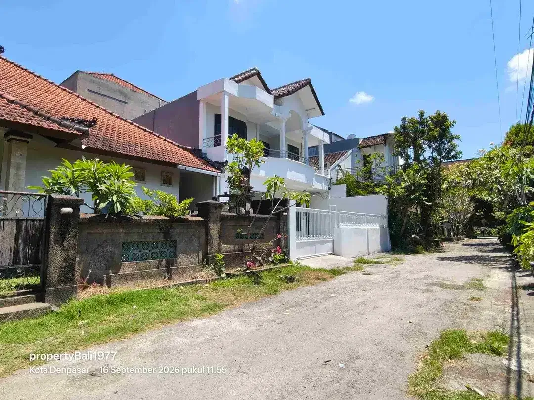 Tanah kecil di gn Catur Denpasar Barat - Image 2 of 3