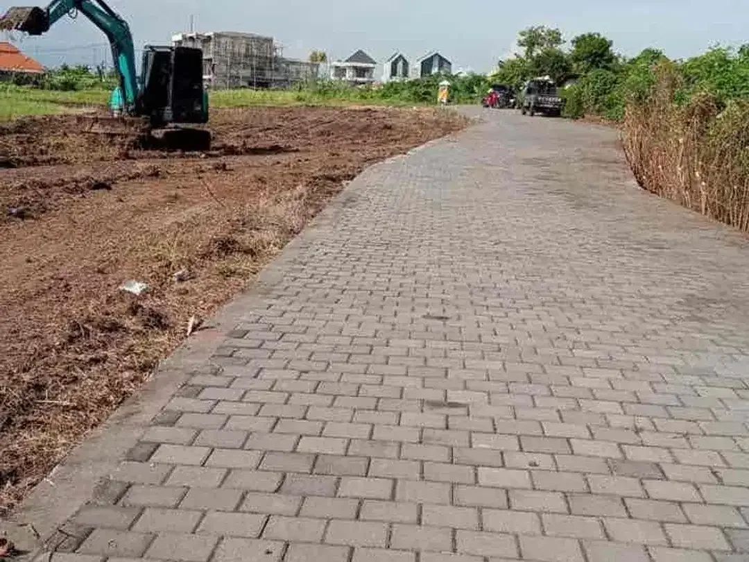 Dijual tanah di dekat ke pantai batubolong bali - Image 1 of 2