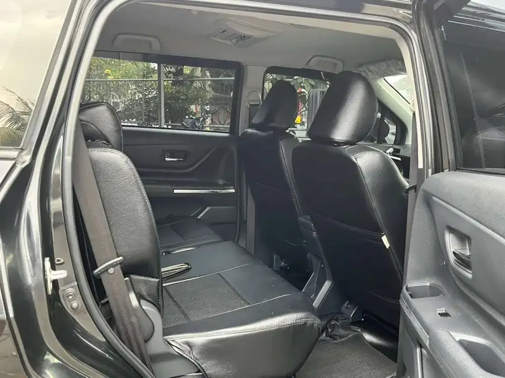 Toyota Avanza G CVT Asli Bali DP 10 - Image 7 of 9