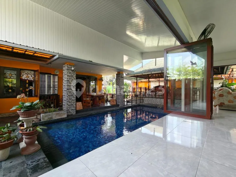 Lovely Home With Swimming Pool And Big Garden In Keramas, Gianyar - Image 1 of 4