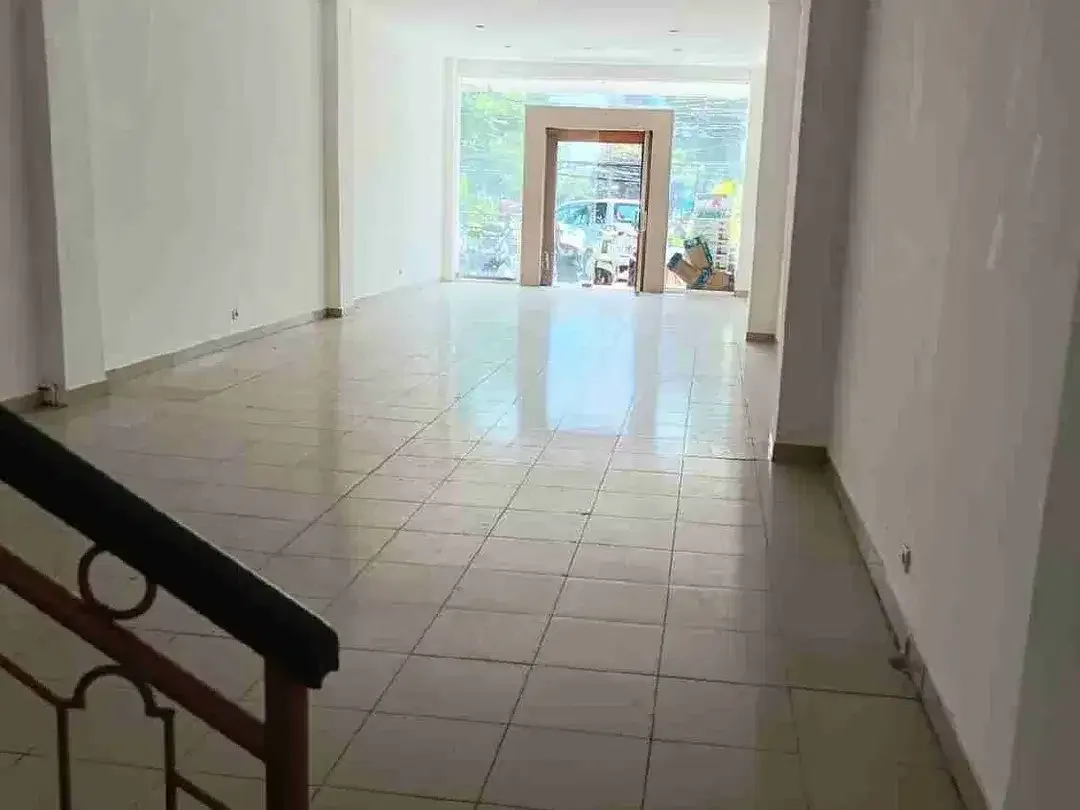 Dijual Ruko lokasi Strategis, cocok u/ smua bifang usaha di Sunset Road Badung Bali - Image 5 of 10