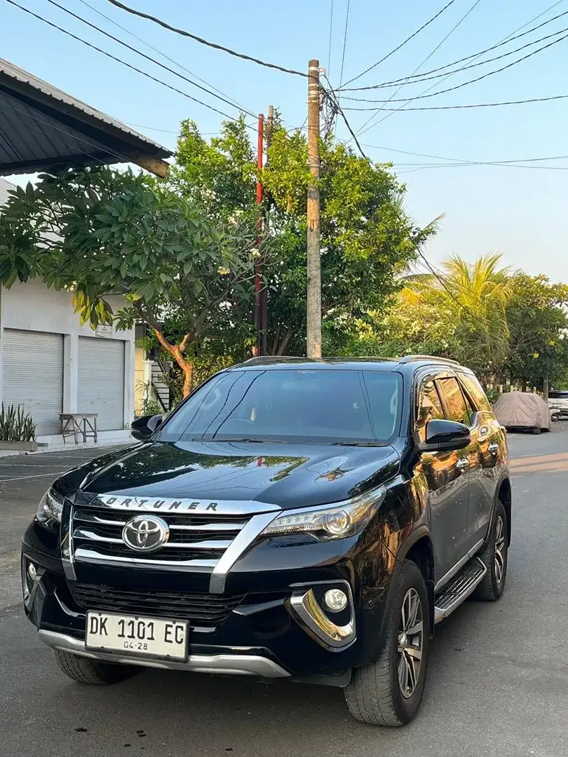 Fortuner vrz 2.4 matic diesel asli bali - Image 1 of 10