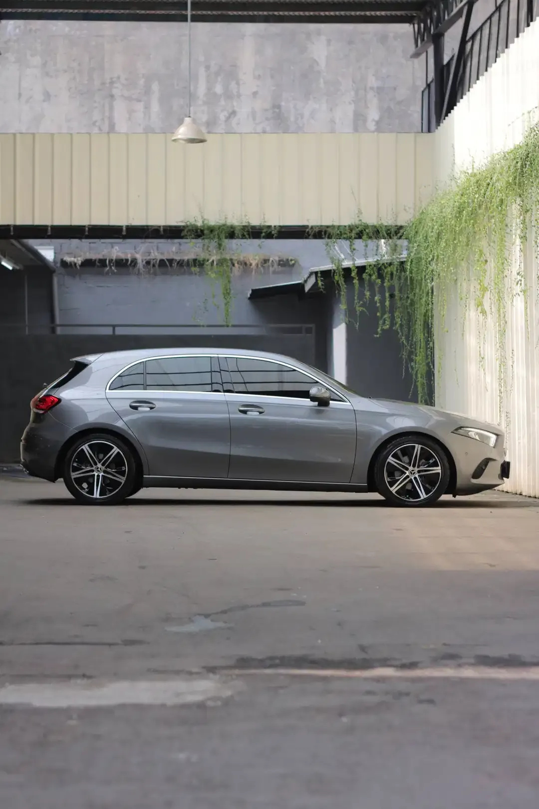 MERCEDES BENZ A200 W177 HATCHBACK PROGRESIVE LINE 2018 - Image 4 of 10