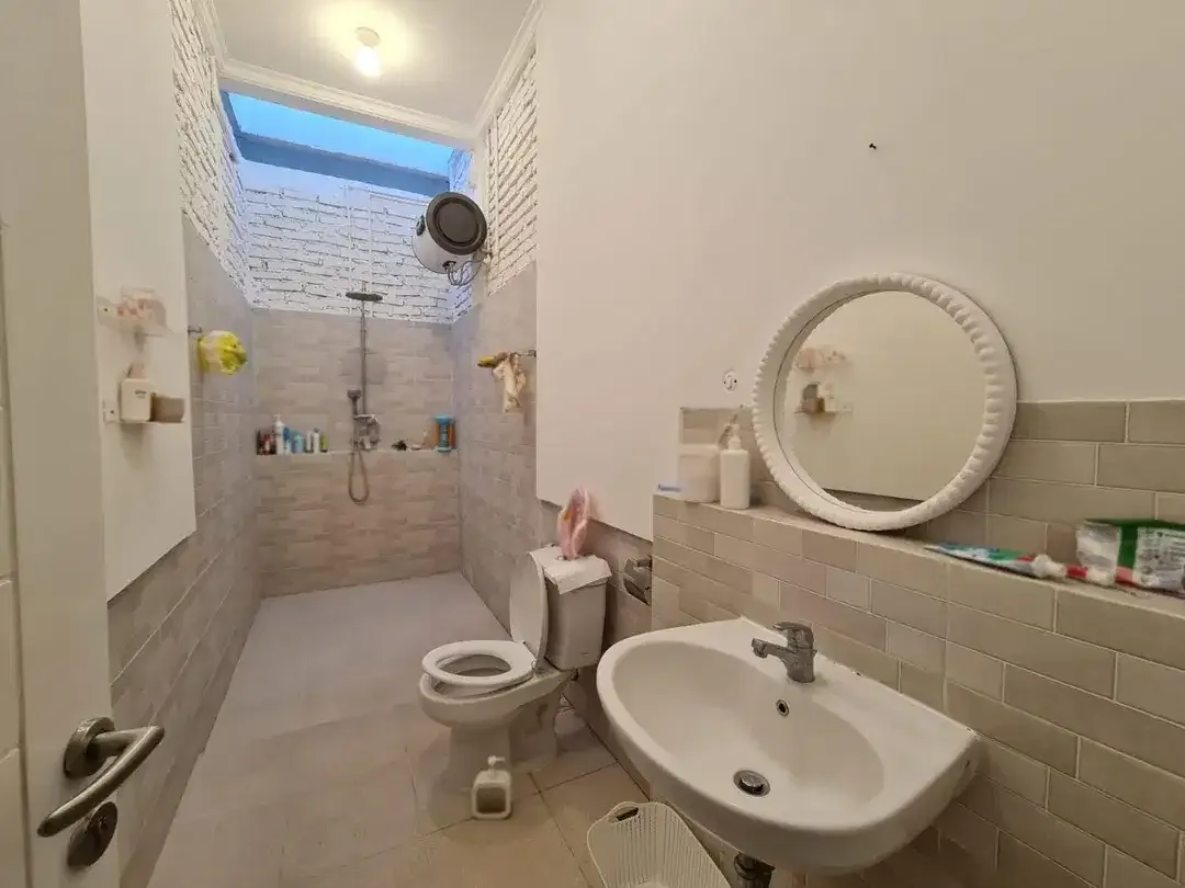 For Sale Rumah Santorini Yunani Style, SHM - Image 7 of 10