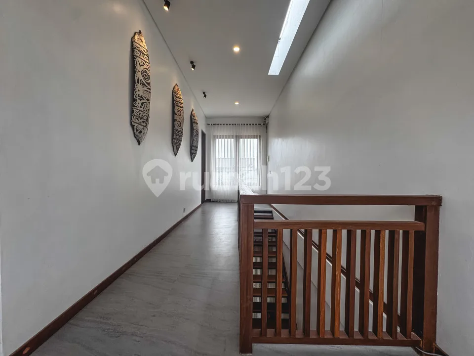 Villa Luxury 3Br Modern Contemporary Furnished In Canggu - Image 4 of 4