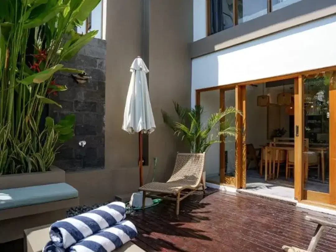 VILLA 2BR RICE FIELD VIEW IN CANGGU - Image 2 of 9