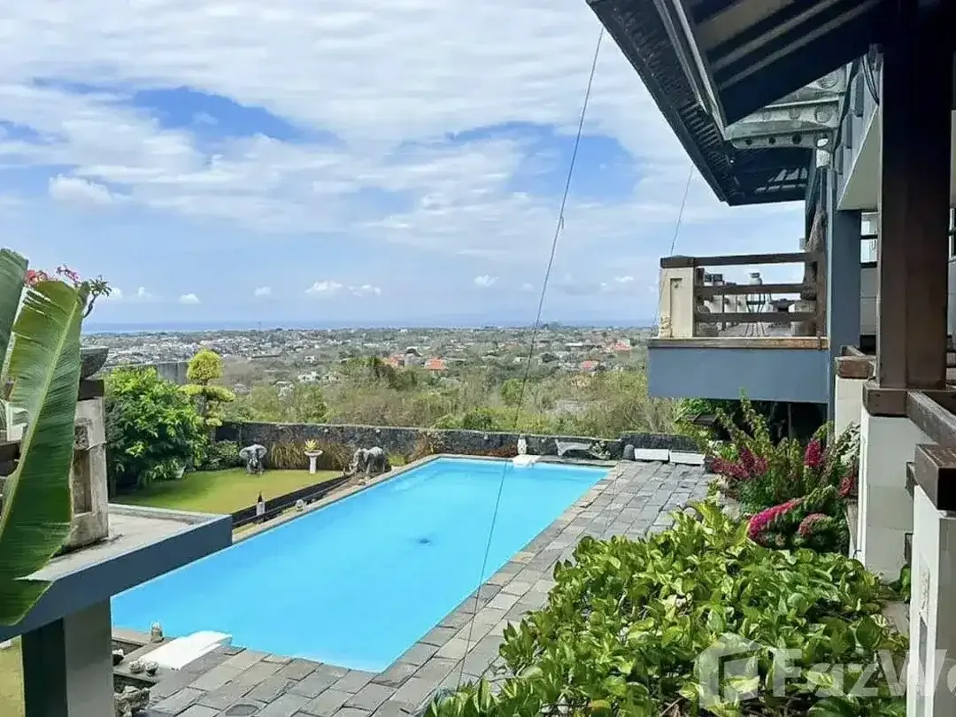 5 Bedroom Villa for sale in Jimbaran, Bali - Image 5 of 10
