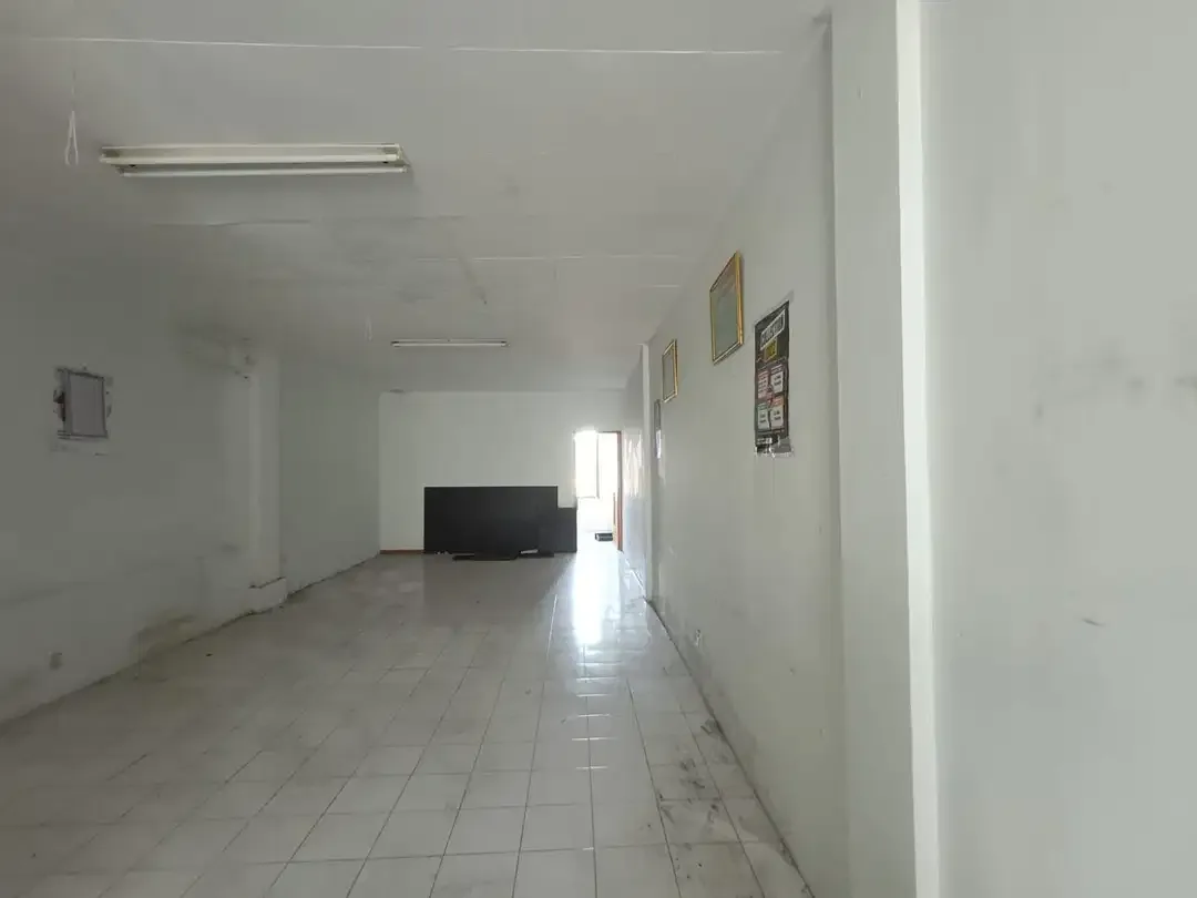 RUKO DIJUAL/DISEWAKAN – LOKASI STRATEGIS DI RENON, DENPASAR - Image 7 of 7