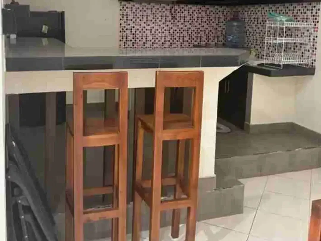 rumah sewa lantai 1 area jimbaran fully furnished - Image 5 of 10