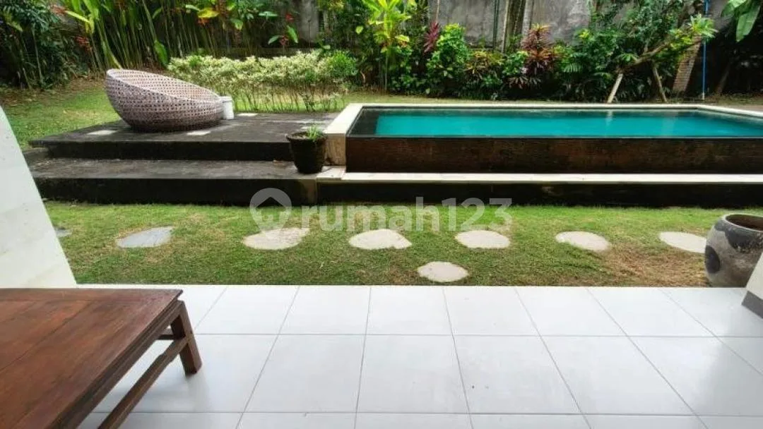 Villa Nyaman dan Tenang View Sawah di Canggu - Image 2 of 4