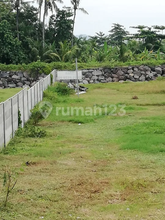 Tanah Los Pantai, Beachfront , Luas 7000M2, SHM, di Gianyar, Bali - Image 3 of 4