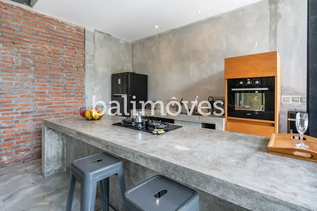 Vila Tiga Kamar Tidur Bergaya Industrial Modern di Kemenuh Gianyar - Image 10 of 10