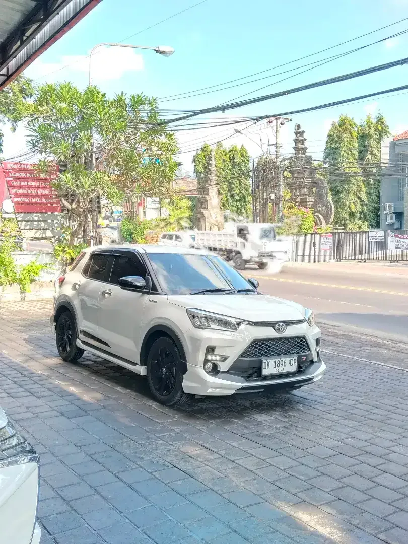 RAIZE GR SPORT TURBO 2023 ASLI BALI KM 20 RB SEPERTI BARU - Image 1 of 10