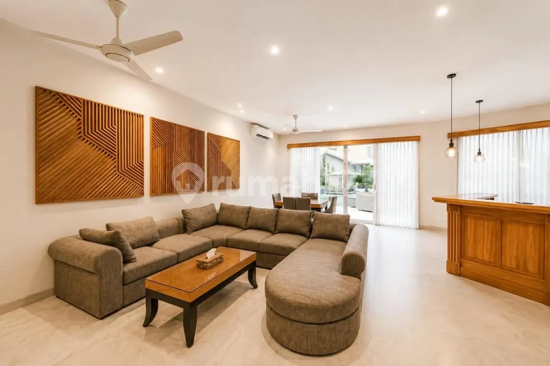 Villa Bali Kerobokan ,Kuta Utara Bagus Full Furnish Mewah View Sungai - Image 3 of 4
