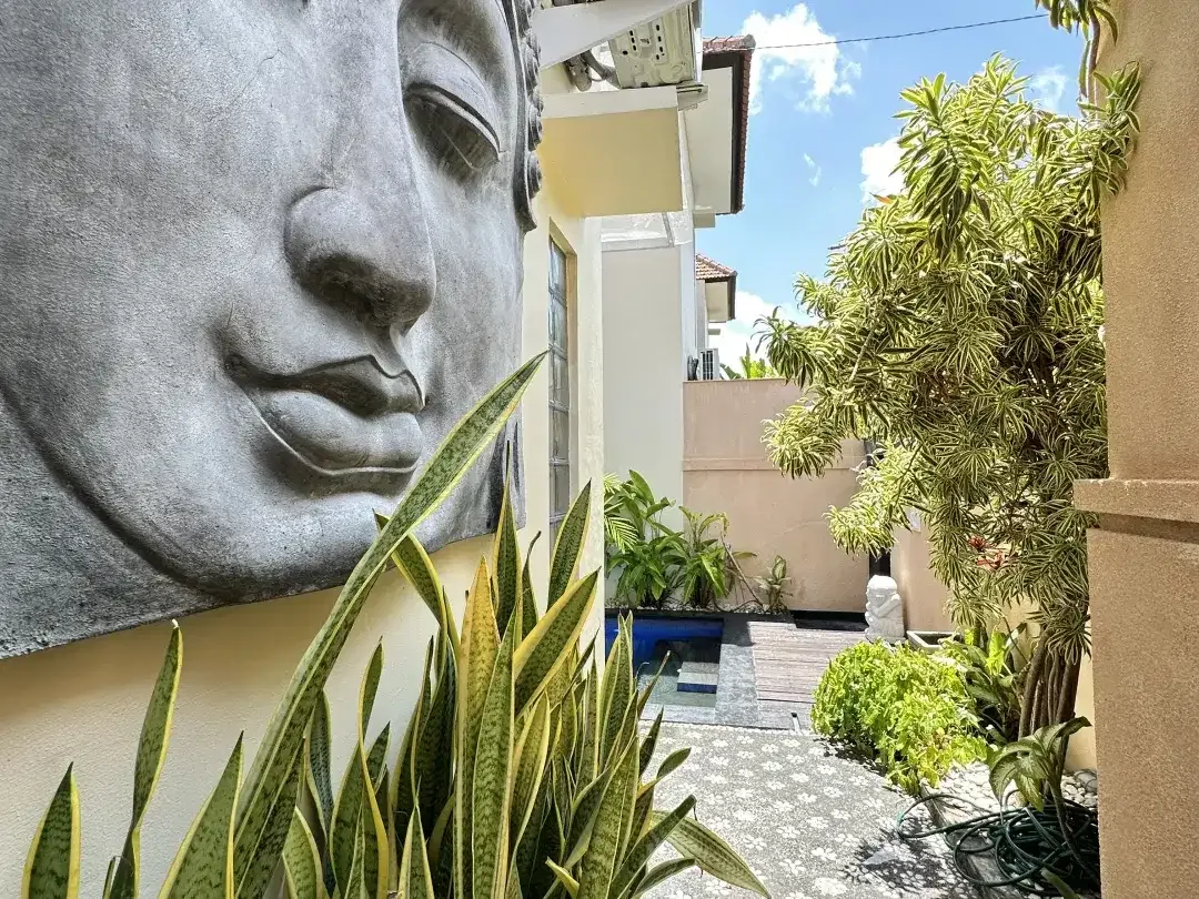 3 Bedroom Villa for sale in Kuta, Bali - Image 2 of 10
