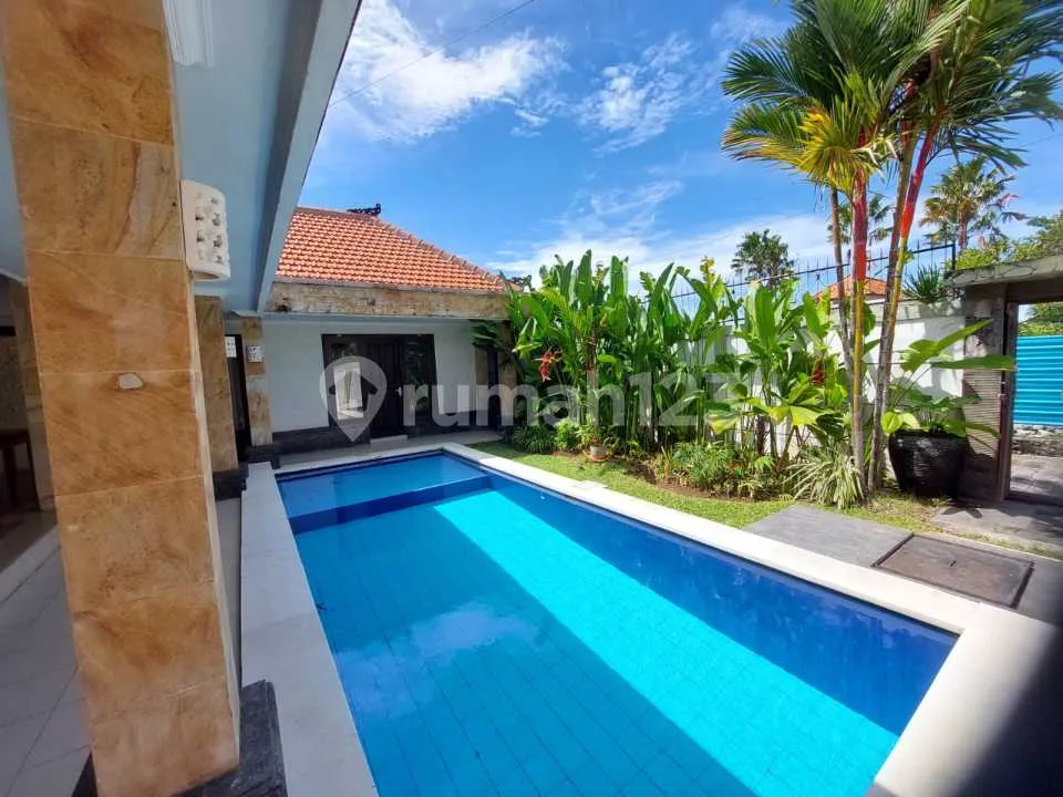 Rumah Style Villa di Jl Tegal Cupek Viewnya Persawahan - Image 1 of 4
