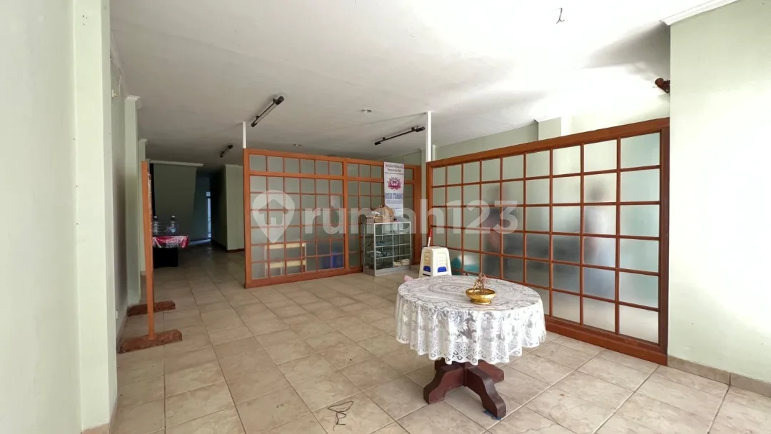Ruko 3Lantai dengan Lokasi Strategis di Bypass Ngurah Rai - Image 3 of 4